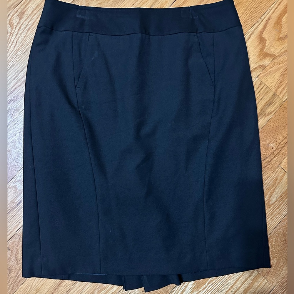 LOFT Classic Black Pencil Skirt